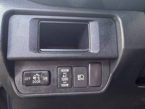 2018 Toyota Tacoma SR5 V6