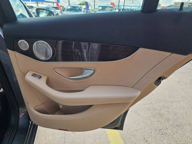 2018 Mercedes-Benz C-Class C 300