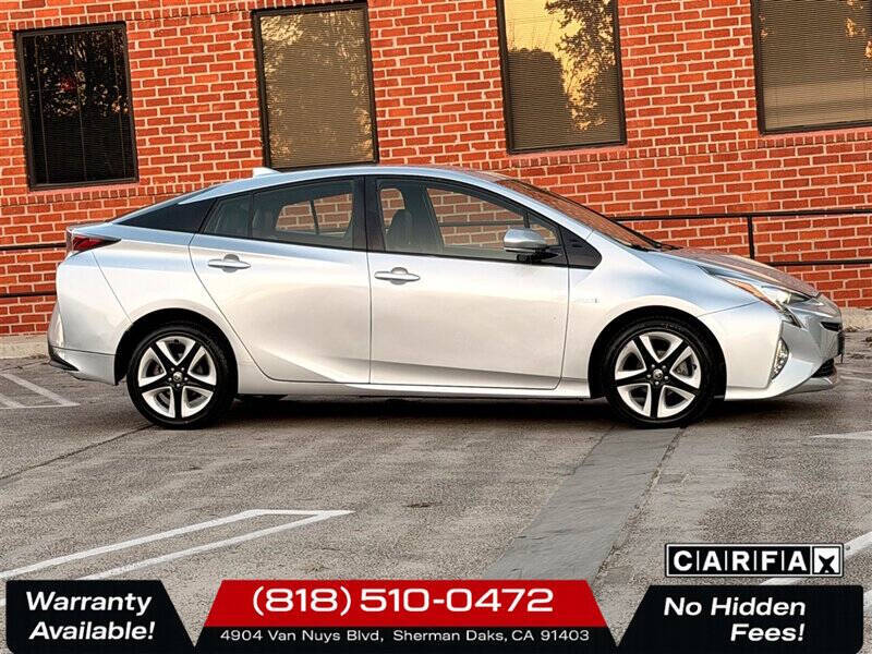 2017 Toyota Prius Three Touring