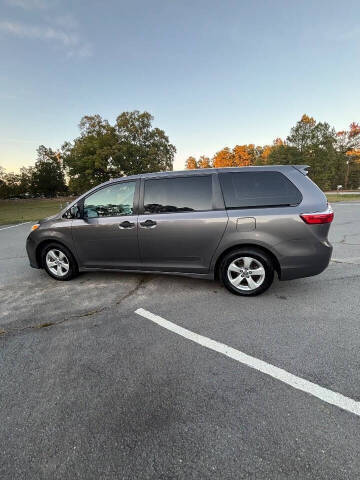 2018 Toyota Sienna L 7-Passenger