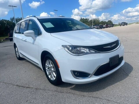 2020 Chrysler Pacifica for sale at Mann Chrysler Dodge Jeep of Richmond in Richmond KY