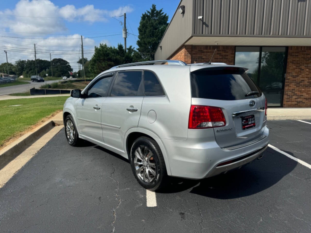 2012 Kia Sorento for sale at Aragon Trucks & Auto Sales LLC in Gainesville, GA