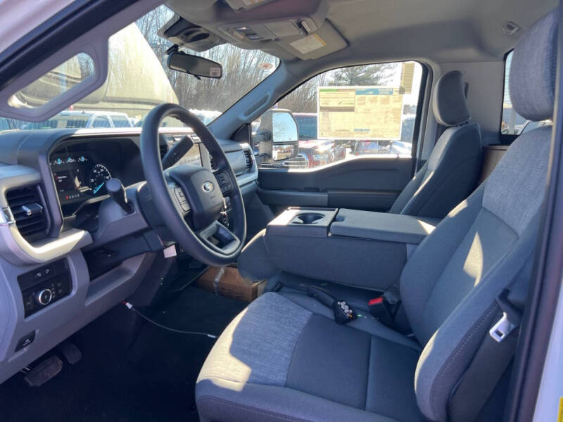 2024 Ford F-350 Super Duty XL