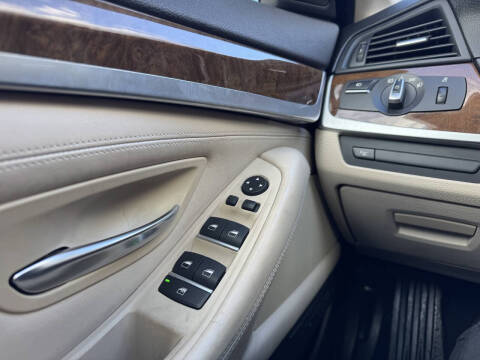 2013 BMW 5 Series 550i xDrive