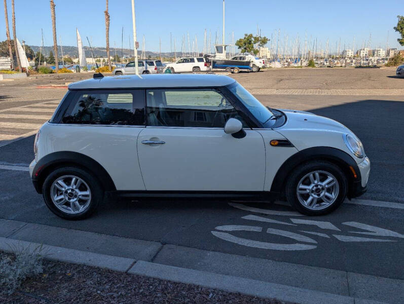 2012 MINI Cooper Hardtop