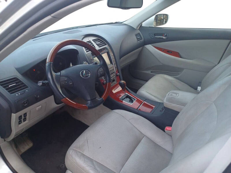 2008 Lexus ES 350 photo 23