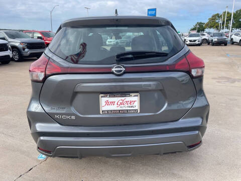 2023 Nissan Kicks S