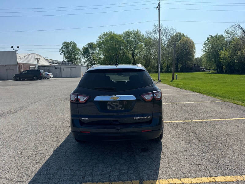 2016 Chevrolet Traverse LS