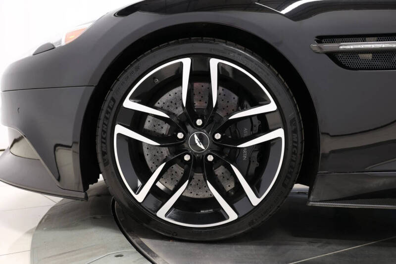 2016 Aston Martin Vanquish