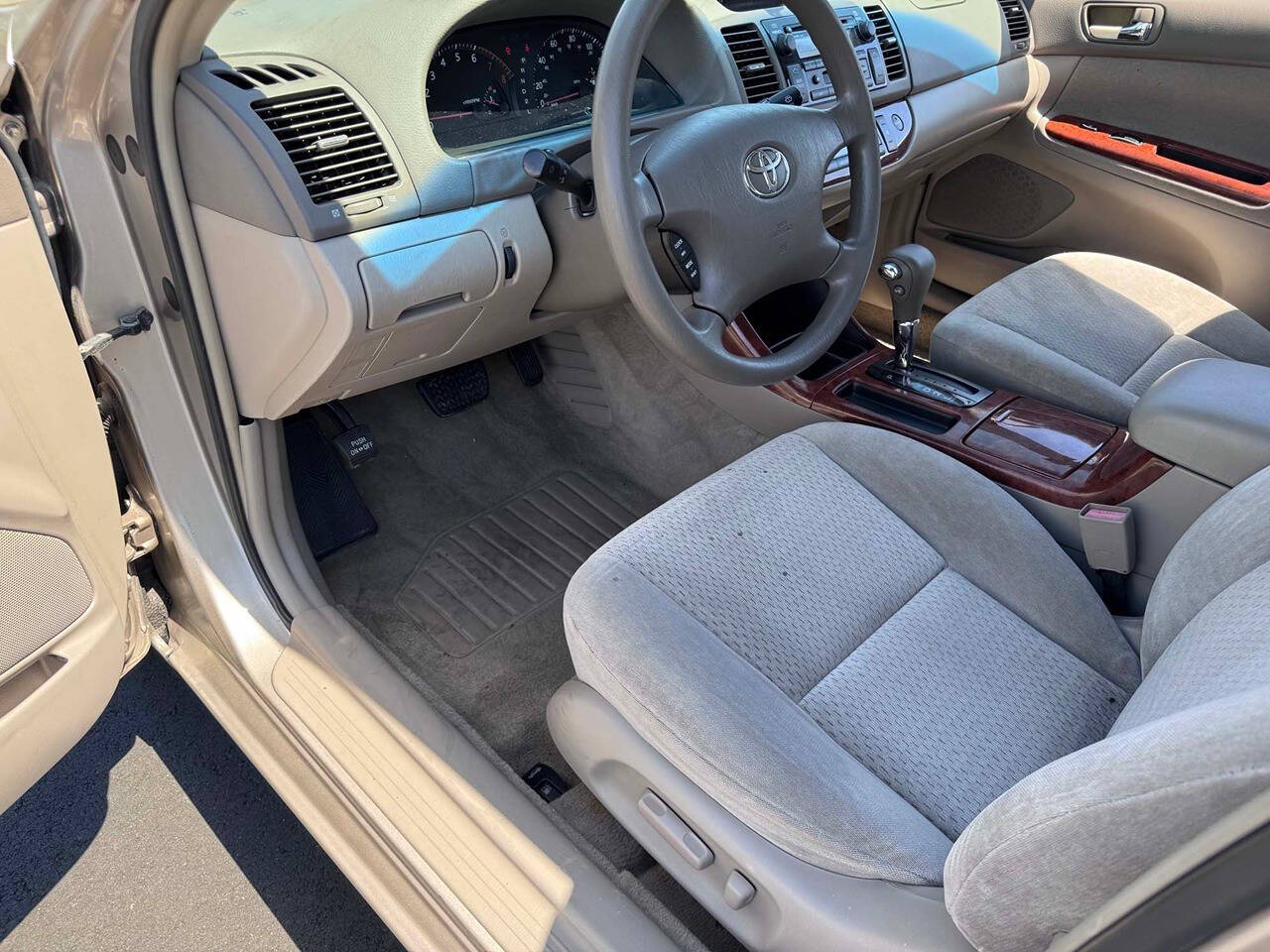 2002 Toyota Camry 5
