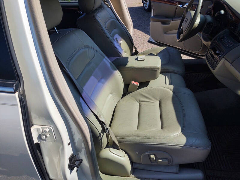 2002 Cadillac DeVille