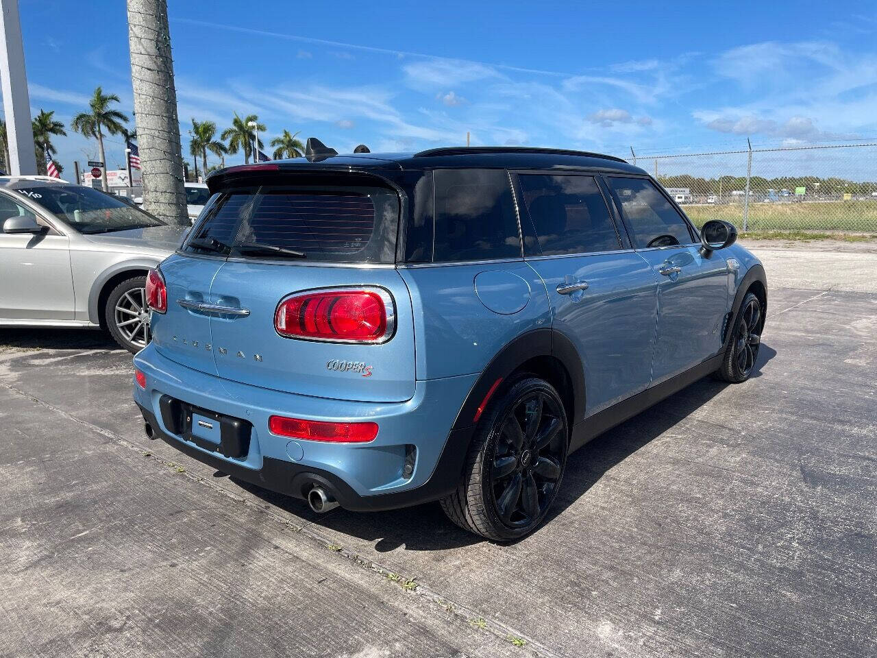 2019 MINI Clubman Hatchback - $22,900