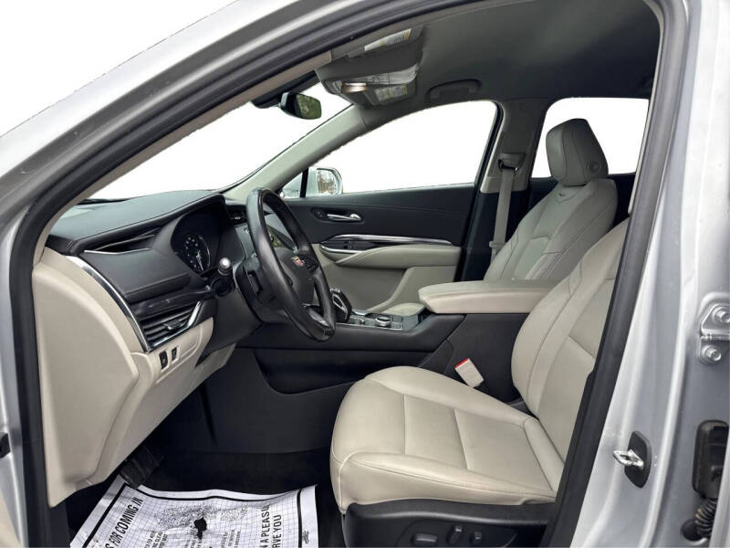 2019 Cadillac XT4 Luxury