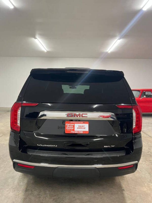 2022 GMC Yukon XL SLT
