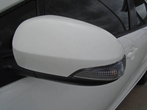 2016 Toyota Prius c Two