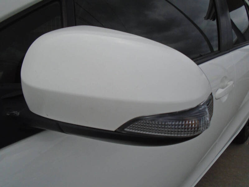 2016 Toyota Prius c Two