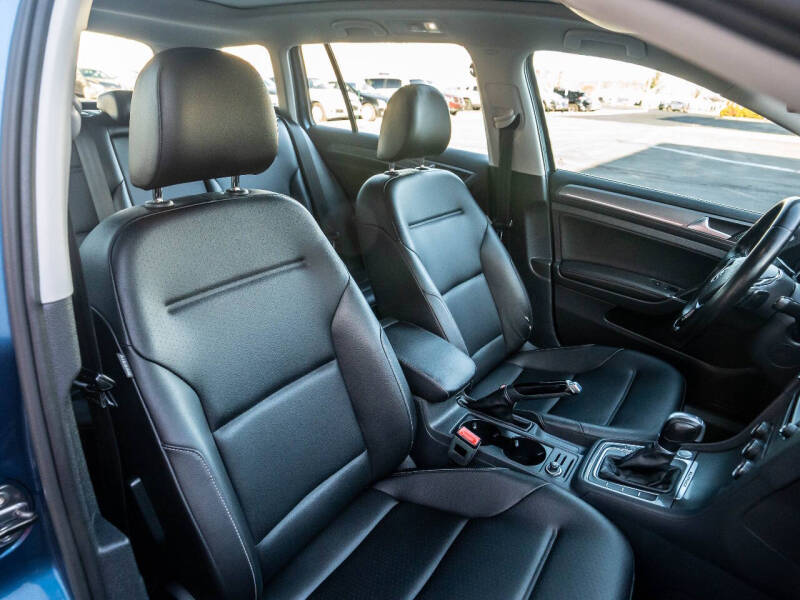 2017 Volkswagen Golf Alltrack TSI SE 4Motion