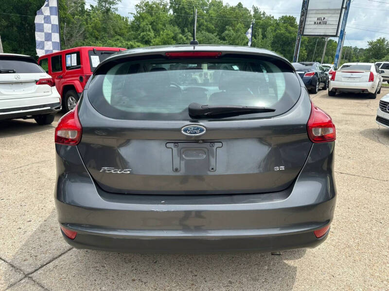 2017 Ford Focus SE