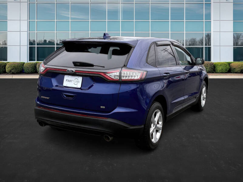 2015 Ford Edge SE
