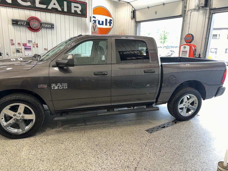 2017 RAM 1500 Express