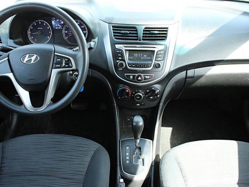2017 Hyundai Accent