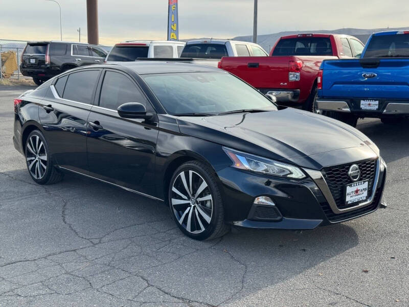 2022 Nissan Altima 2.5 SR