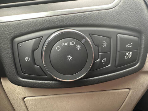 2022 Ford Edge Titanium