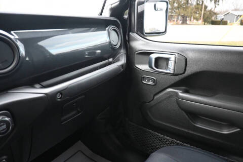 2022 Jeep Gladiator Altitude