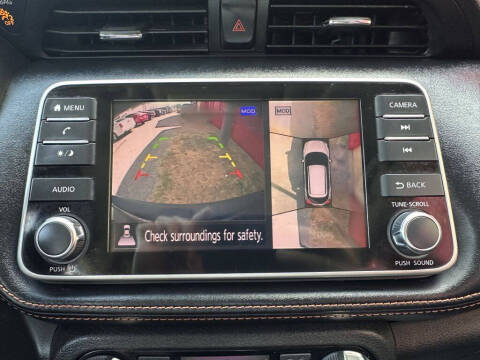 2019 Nissan Kicks SR