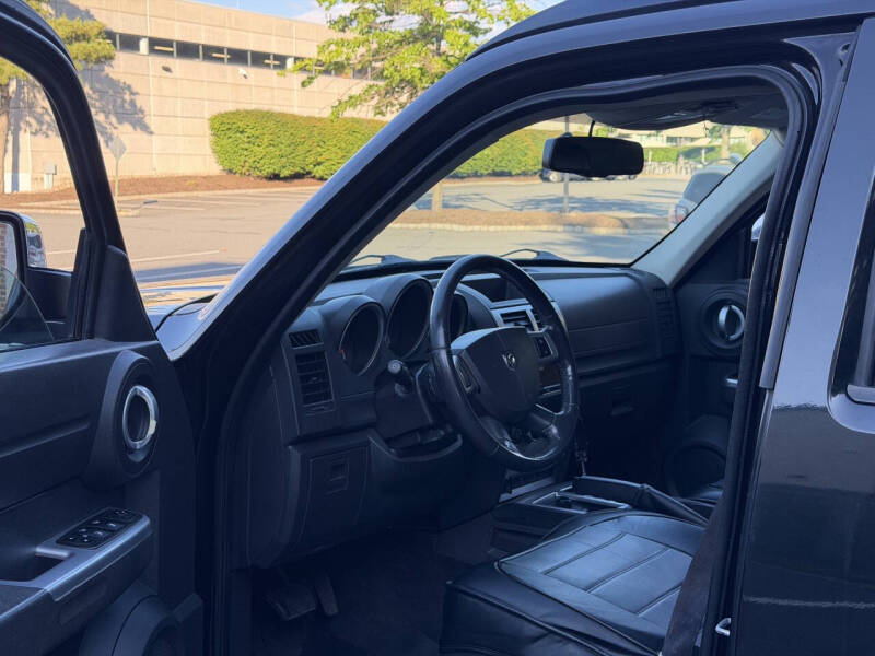 2011 Dodge Nitro Detonator