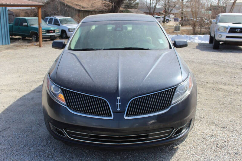 2014 Lincoln MKS Base photo 2