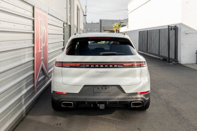 2024 Porsche Cayenne