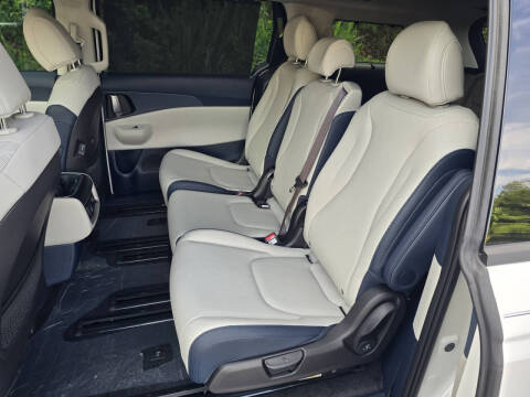 2026 Kia Carnival SX