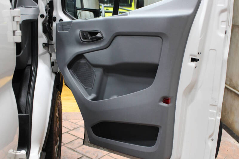 2018 Ford Transit 250