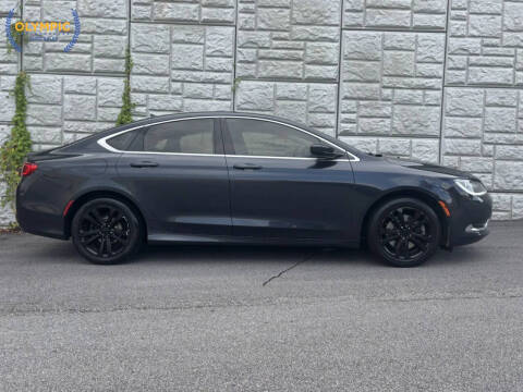 2017 Chrysler 200 Limited Platinum