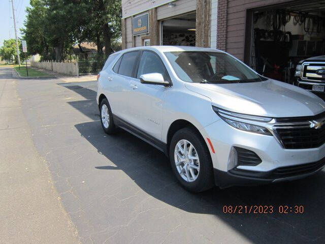 2022 Chevrolet Equinox for sale at Bitner Motors in Pittsburg KS