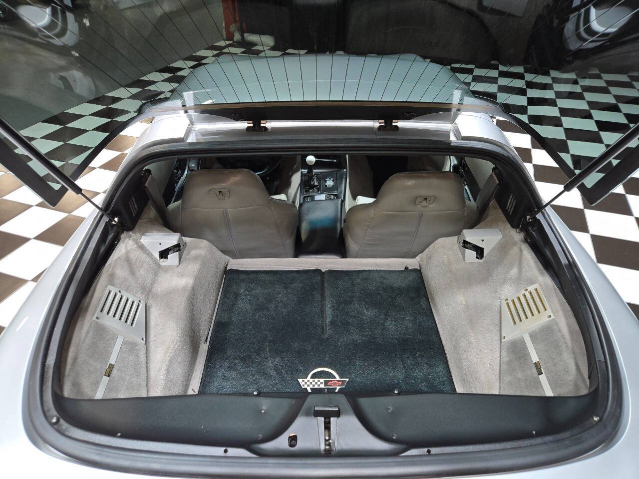 1996 Chevrolet Corvette 13