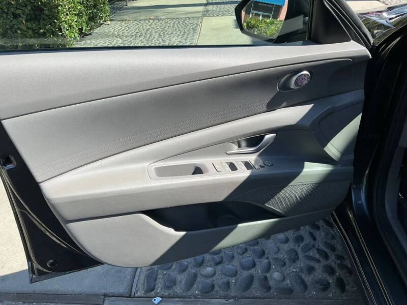 2021 Hyundai Elantra