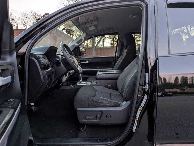 2015 Toyota Tundra SR5