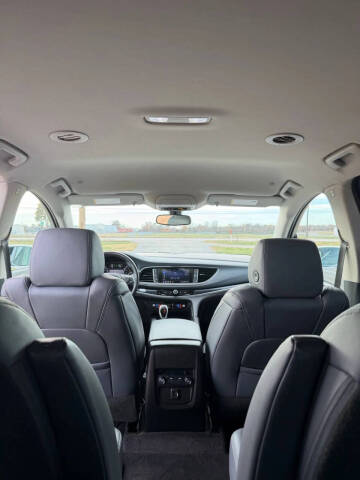 2020 Buick Enclave Essence