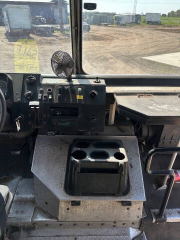 2010 Freightliner MT45 Chassis