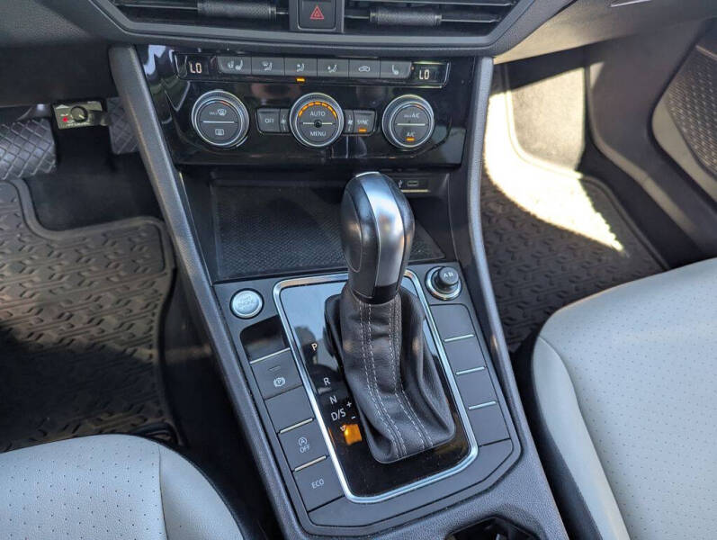 2020 Volkswagen Jetta R-Line