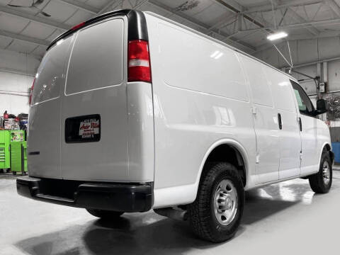 2021 Chevrolet Express 2500