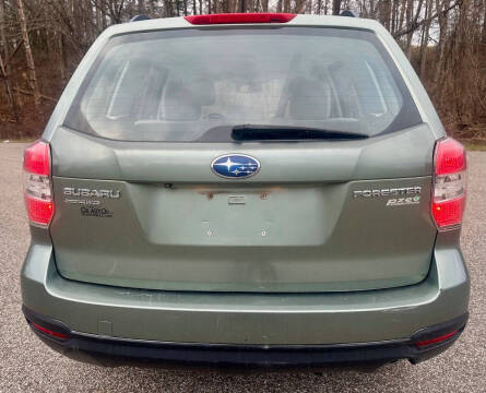 2015 Subaru Forester 2.5i