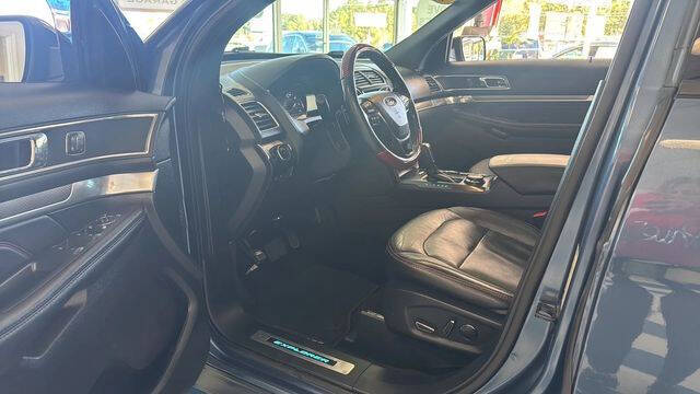 2018 Ford Explorer Sport