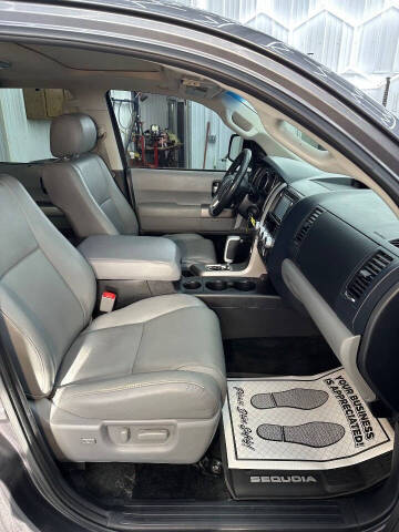 2014 Toyota Sequoia Limited