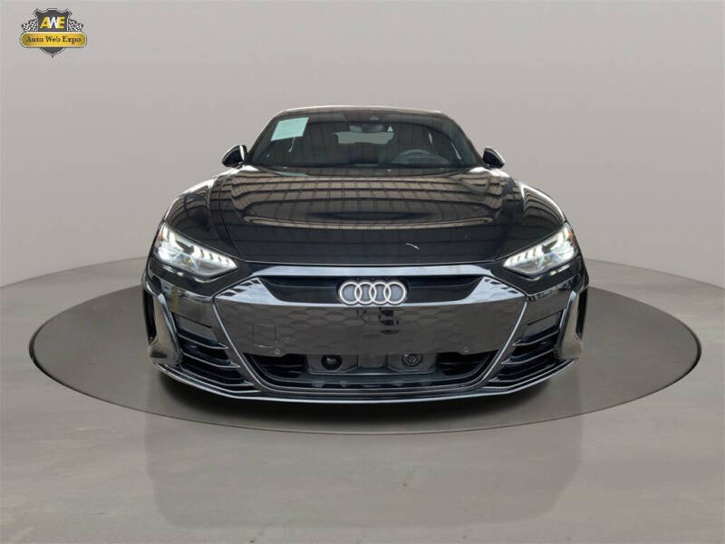 2022 Audi e-tron GT quattro Premium Plus