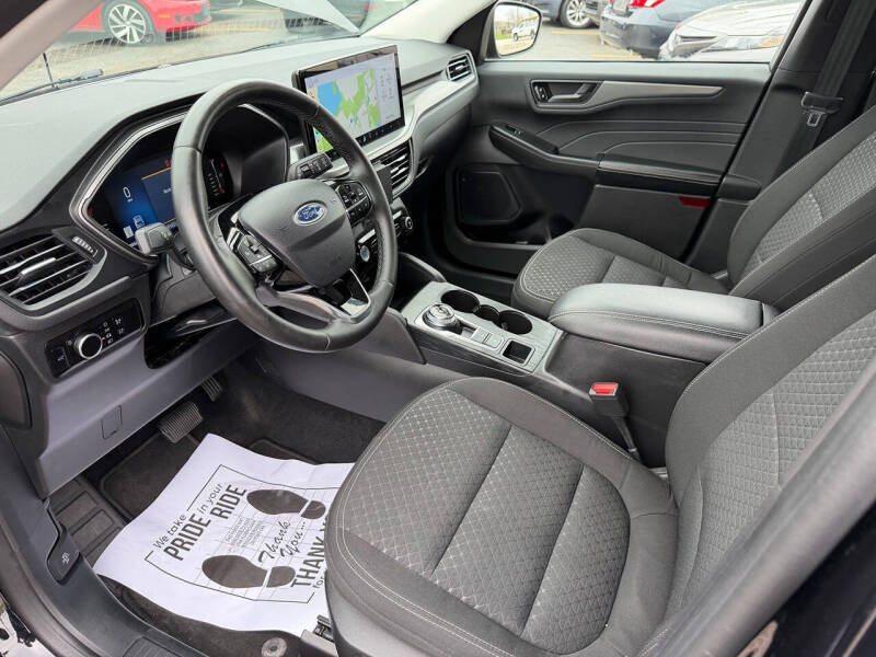 2023 Ford Escape Active