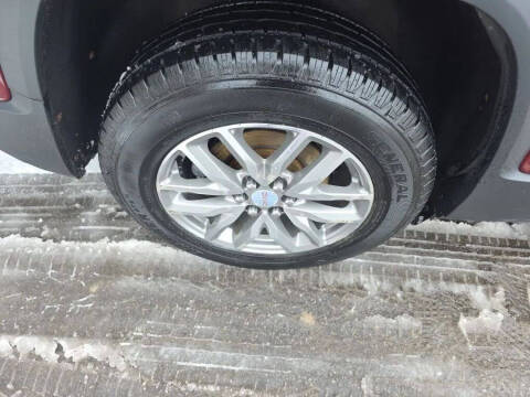 2017 GMC Acadia SLE-2