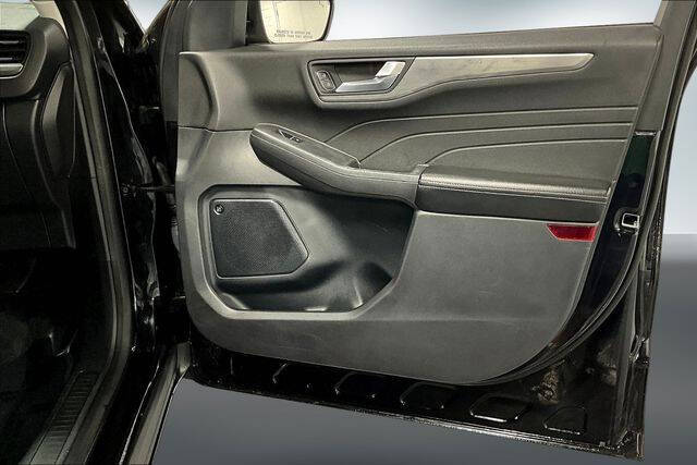 2021 Ford Escape Titanium